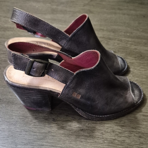 Dark Brown Distressed Leather Chunky Heel Sandle Size 8.5 - Picture 2 of 10